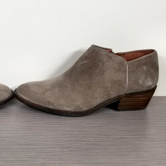 Lucky Brand Faithly Ankle Bootie, Taupe Suede, Womens Various Sizes - Picture 9 of 11